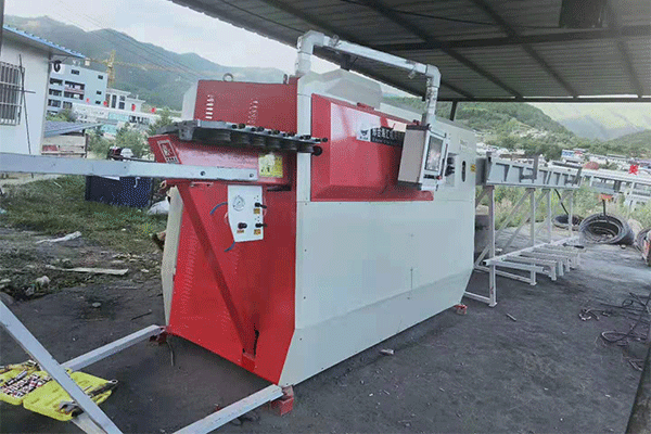 钢筋数控弯箍机